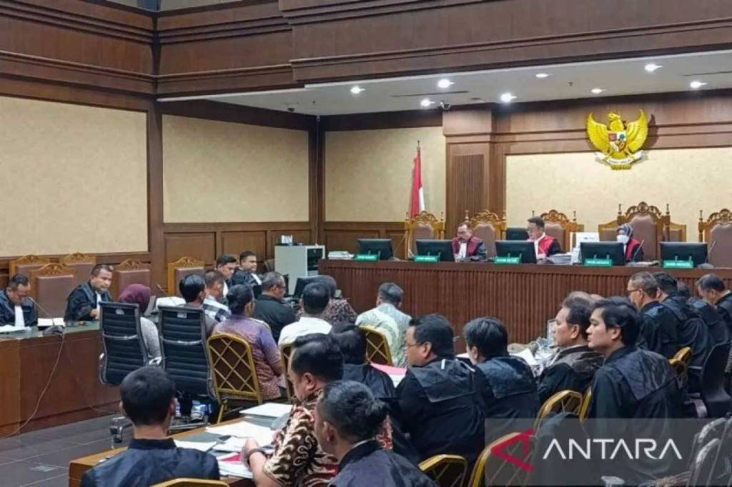 Saksi Kasus SYL: Grup WA Sekretariat Mentan Bernama ‘Saya Ganti&nbsp;Kalian’