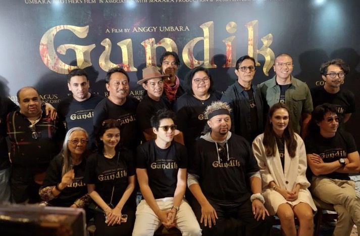 Luna Maya dan Maxime Bouttier Adu Peran dalam Film&nbsp;Gundik