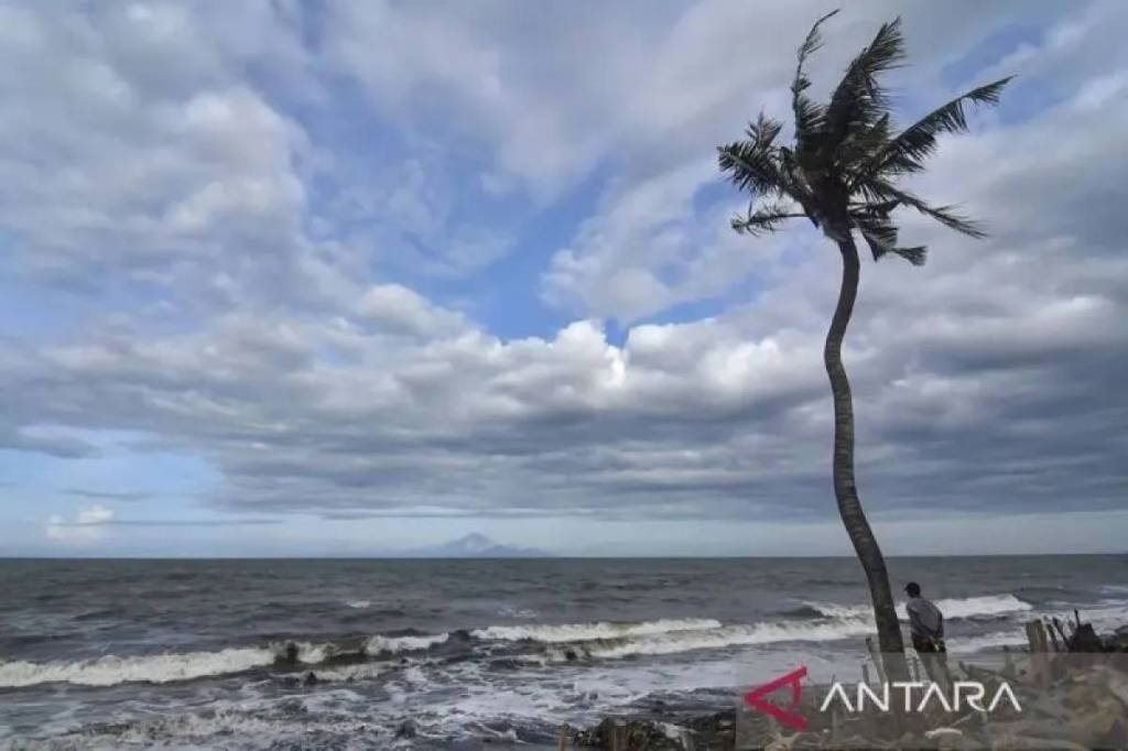 BMKG: Cuaca 8 Kota Besar di Indonesia Diprakirakan Cerah&nbsp;Berawan
