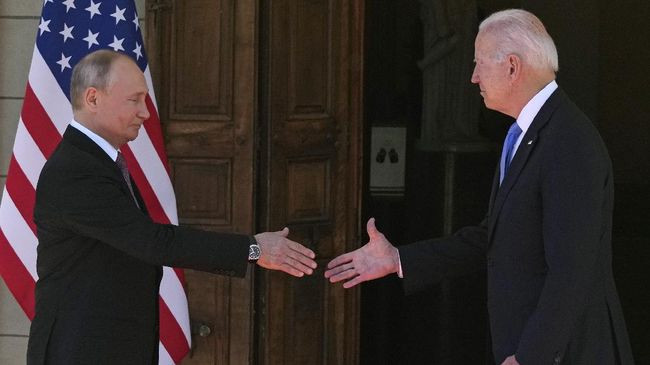 Rusia Dituduh Sebar Disinformasi untuk Bentuk Opini Publik Jelang Pilpres&nbsp;AS