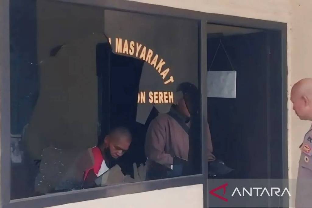 Pospol di Matraman Jakarta Timur Dirusak Orang Tak&nbsp;Dikenal