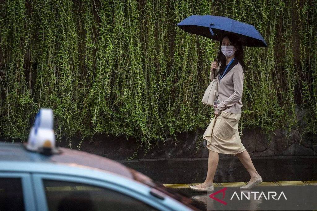 BMKG: Mayoritas Kota Besar Diguyur Hujan Ringan hingga&nbsp;Deras