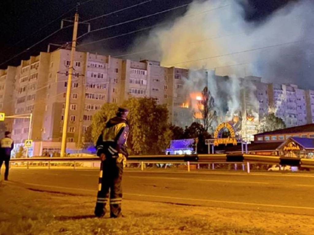 Anak-anak di Ukraina Kembali ke Sekolah Saat Rusia Luncurkan Drone dan Rudal&nbsp;Balistik